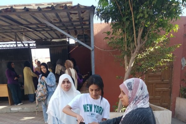 انطلاق امتحانات الإعدادية بالغربية.. 100 ألف طالب يؤدون الاختبارات وسط إجراءات مشددة