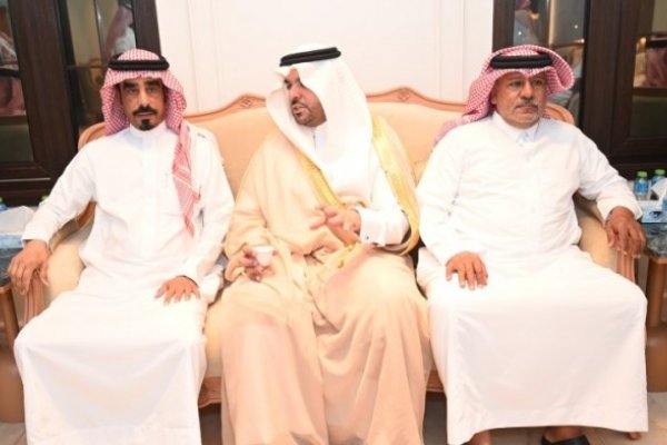 معدي الهاجري يحتفل بزواج نجله فيصل بحضور كبار رجال الأعمال ووجهاء المجتمع