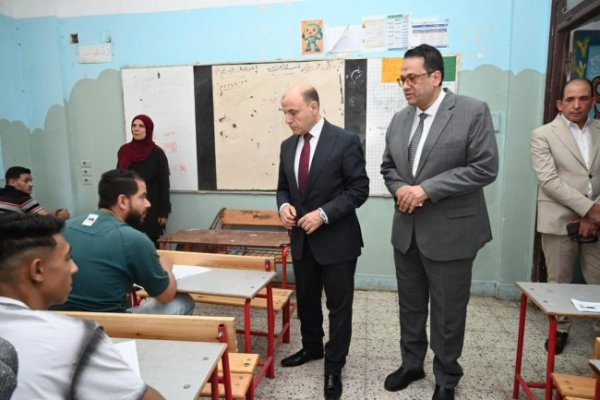 محافظ الغربية يتفقد لجان الدبلومات الفنية ويؤكد دعم الطلاب ومستقبلهم