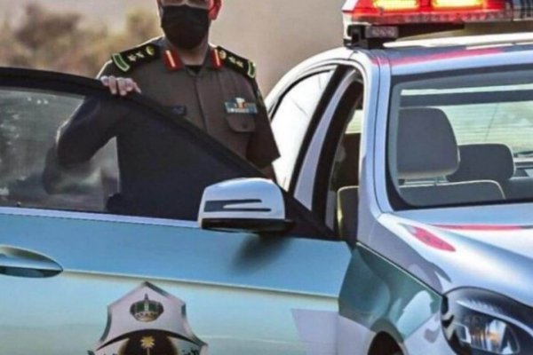 إرشادات عاجلة من المرور السعودي حول متى يجب عليك إيقاف السيارة فورًا أثناء القيادة