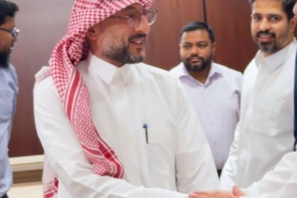 فيديو .. مجموعة سعيد غدران تحتفي بمنسوبيها في معايدة عيد الأضحى وتجدد عهد النجاح والعطاء