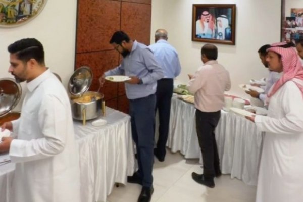 فيديو .. مجموعة سعيد غدران تحتفي بمنسوبيها في معايدة عيد الأضحى وتجدد عهد النجاح والعطاء