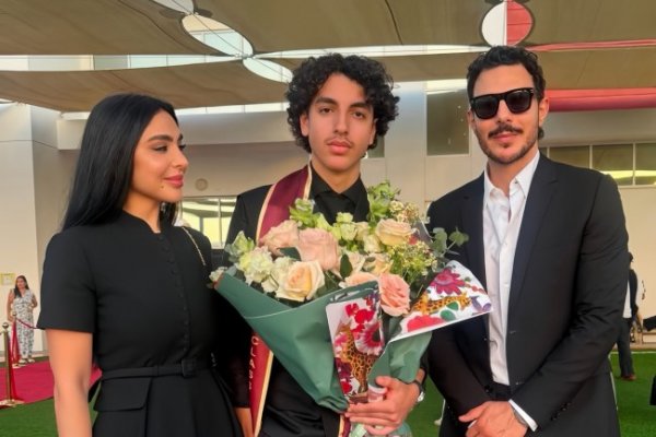بالصور: فرحة لا توصف في بيت باسل خياط… “مبروك يا ملكي”