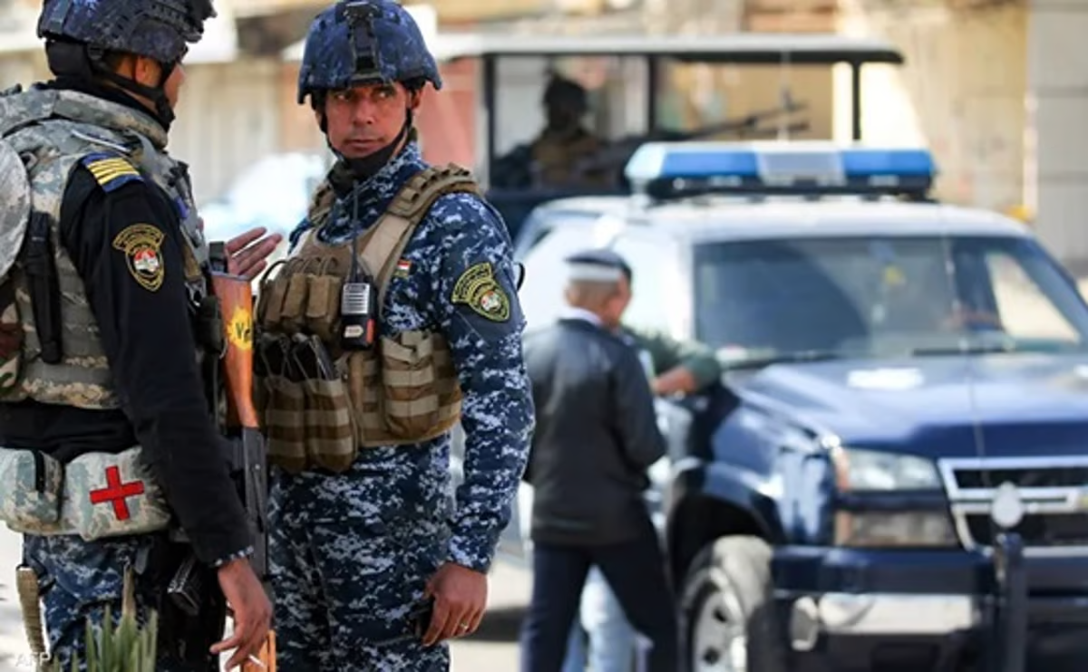 Photo of جريمة البصرة لماذا أقدم أب على قتل 12 فرداً من عائلته قبل أن ينتحر