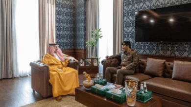 Photo of أمير الجوف يشيد بجهود مدير شرطة المنطقة اللواء المغيري