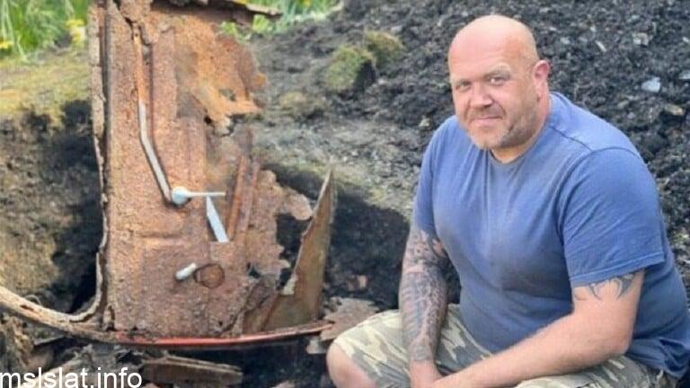 Photo of مصائب كورونا.. فوائد عند بريطاني عثر على سيارة مدفونة في حديقة منزله